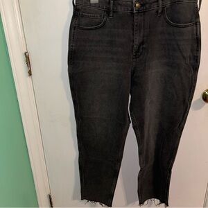 Hollister Black Ankle Cropped Jeans with Distressed Hem
